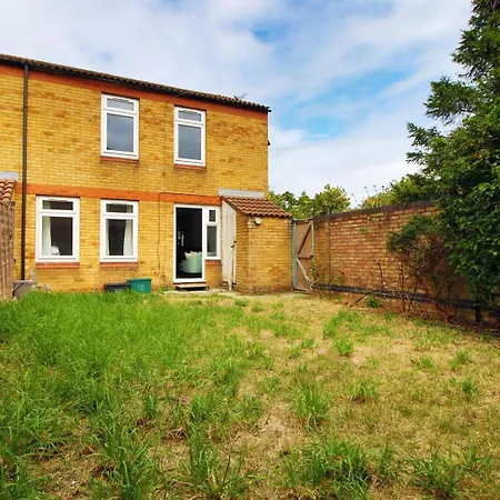 4 Bedroom With Free On Street Parking Guest house Bristol